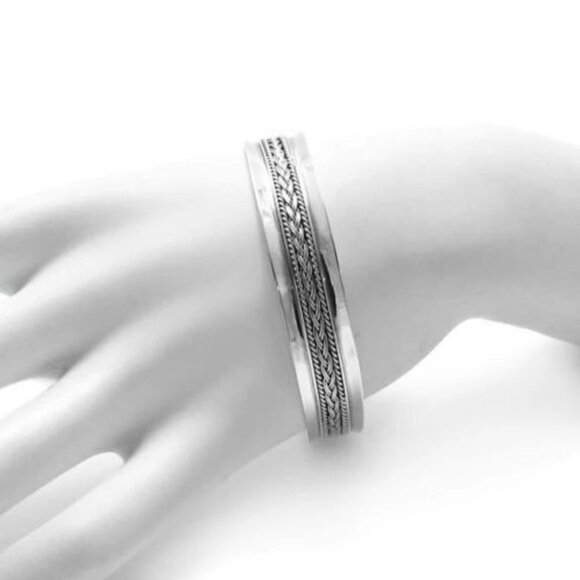 GORGEOUS STERLING SILVER CONCAVE BRAID & ROPE 7" CUFF BANGLE BRACELET - Picture 2 of 2